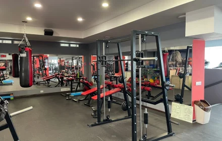 Силовые тренажёры в зале Fit Energy