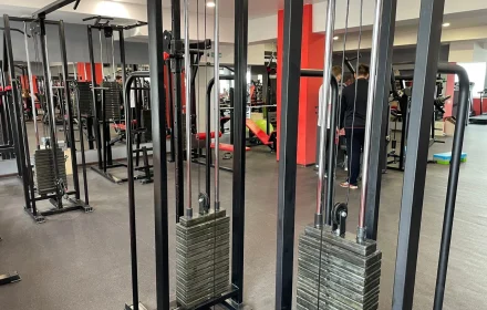Блочные тренажёры в Fit Energy