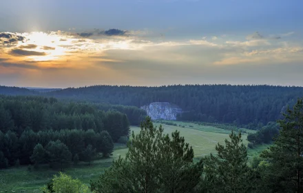 Першинский камень в Першино