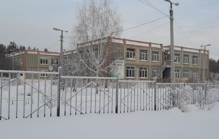 Государственное образовательное учреждение Свердловской области для детей-сирот и детей, оставшихся без попечения родителей Режевской детский дом — изображение из карточки Яндекс Карт